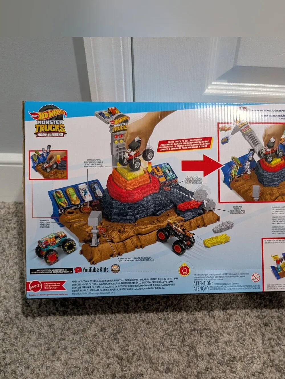 NIB Hot Wheels Monster Trucks Arena Smashers - Bone Shaker Ultimate Crush Yard
